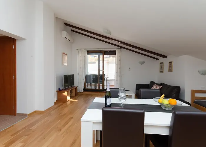 Goran * Ρόβινι